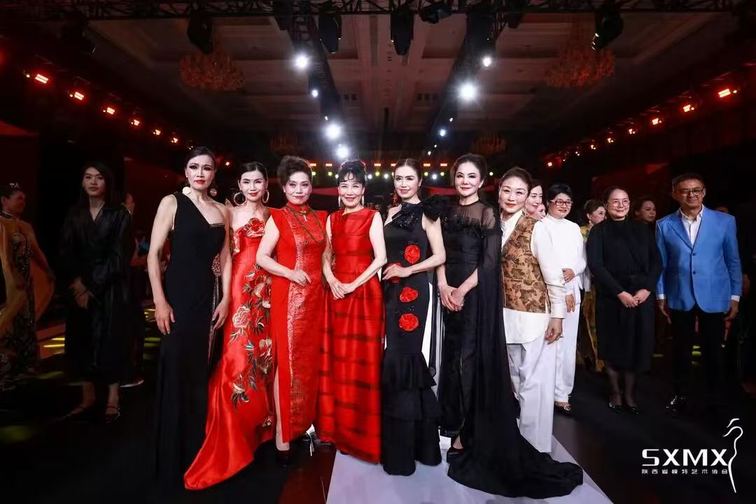 20251014/68ee0a1c2315d.jpg 451452725.jpg