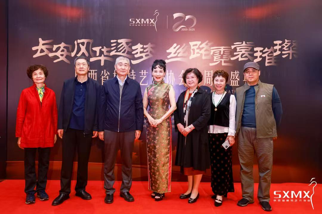 20251015/68ef4d0422f71.jpg 1070918349.jpg